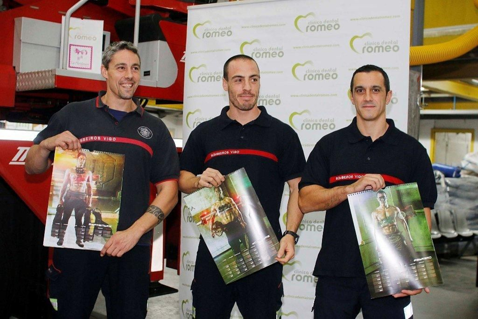 Calendario solidario de los bomberos de Vigo Foto JV Landín 06