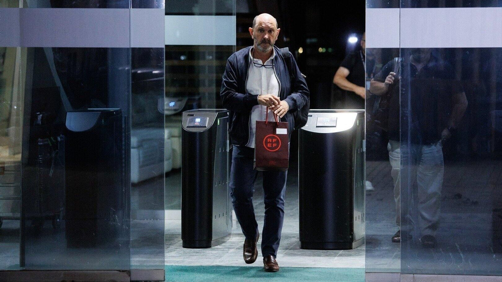 El presidente de la Federación Gallega de Fútbol, Rafael Louzán. // EP