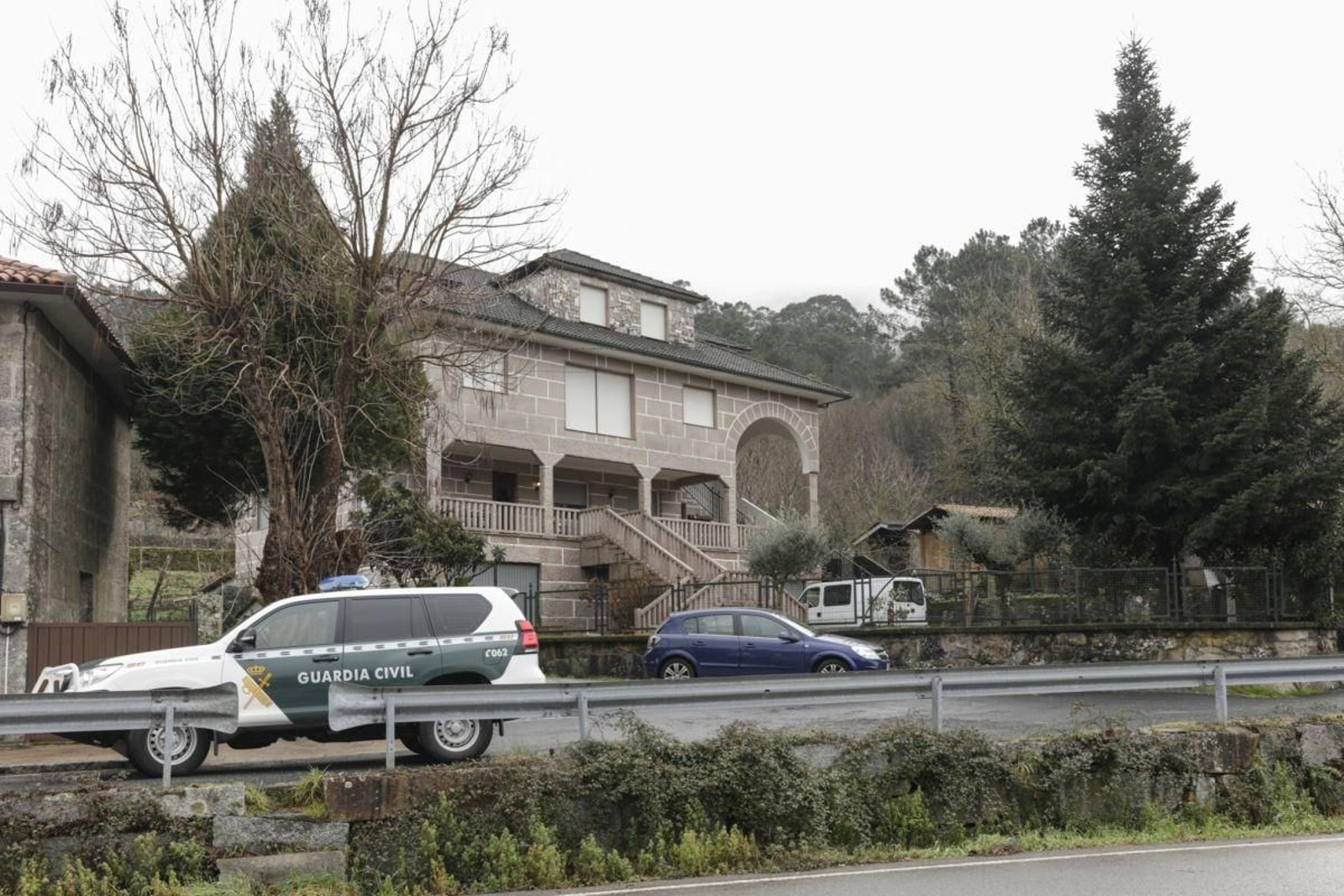 La vivienda asaltada a última hora del 19 de enero de 2025 en Vilameá (Lobios).