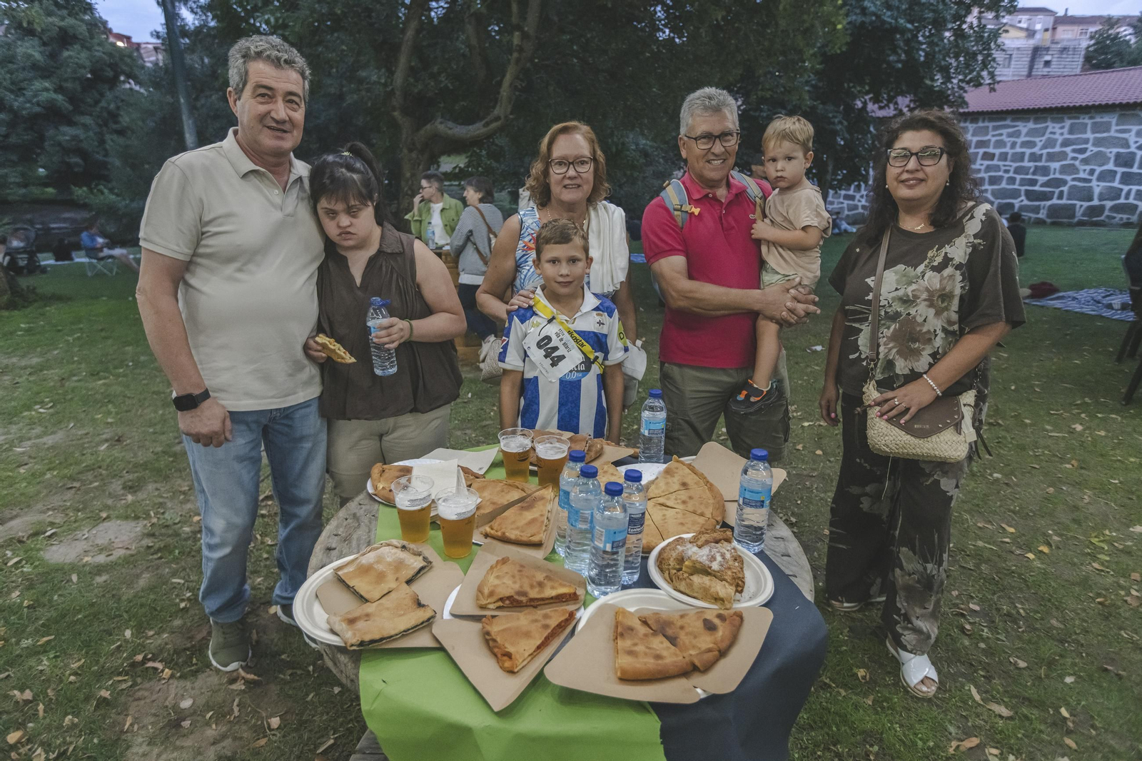 Galería | Allariz se da un gran festín de empanada