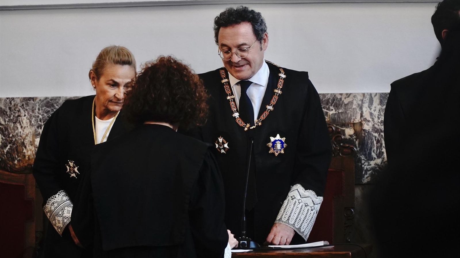El fiscal general del Estado preside la toma de posesión de Carmen Eiró como fiscal superior de Galicia.