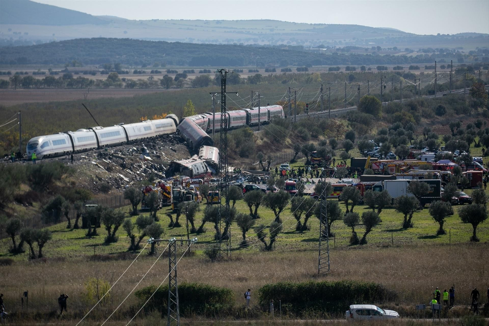 Galería | El grave accidente ferroviario de Toledo, en imágenes