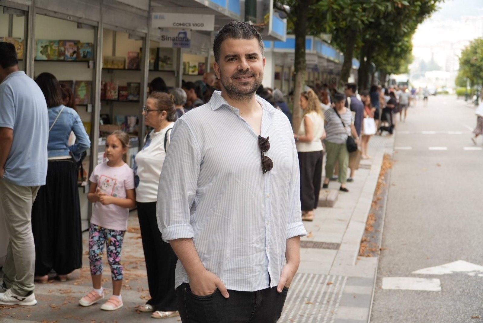 José Ignacio Carnero, en la Feira do Libro de Vigo.