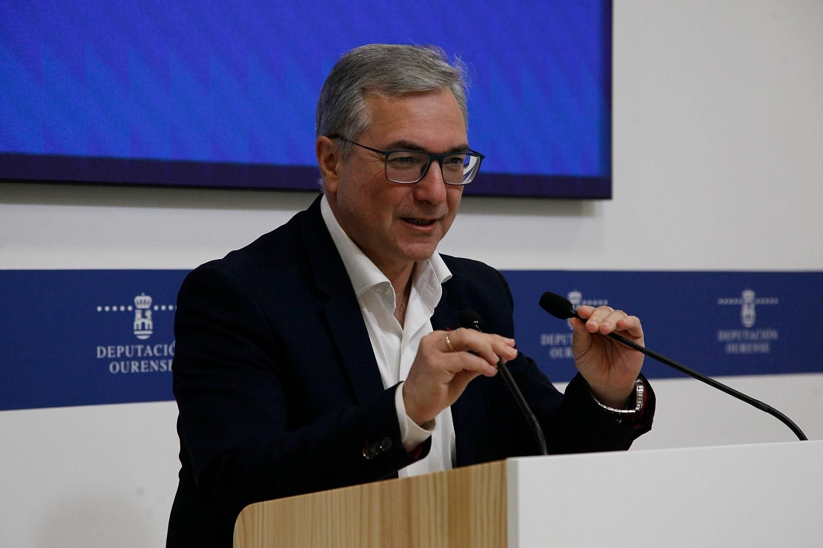 El presidente de la Diputación de Ourense y líder provincial del PP, Luis Menor.