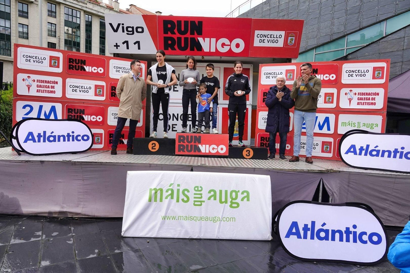 Premios de la carrera Vigo+11 en Coia.