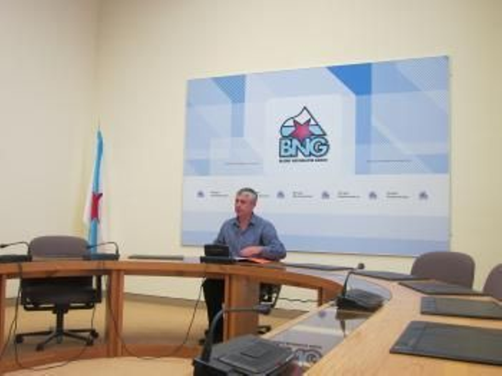 Bieito Lobeira habla sobre la lusofonía.