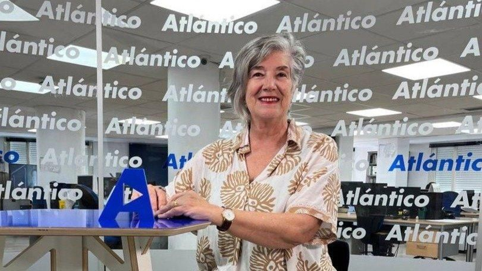 Luisa Abad, en el set de TV de Atlántico.