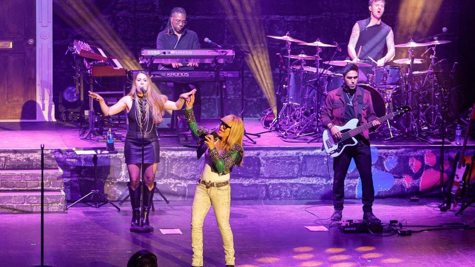 Galería | Anastacia hace vibrar Vigo