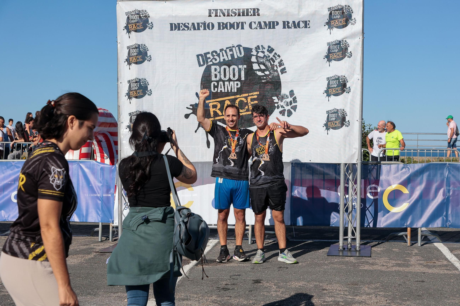 Galería | Samil se llena de deportistas por el Desafío Boot Camp