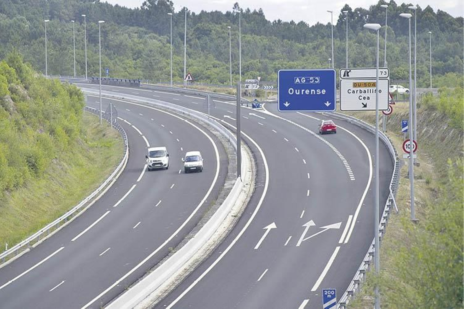 La comunicación con Santiago está libre de peaje en casi la mitad de su trayecto. (FOTO: MARTIÑO PINAL)