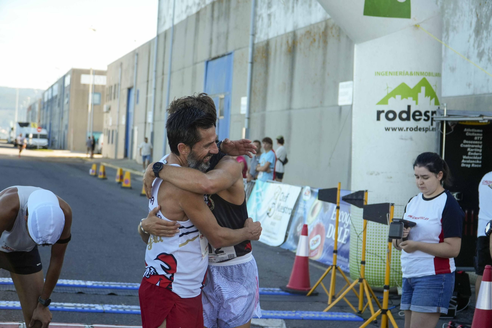 Galería | El puerto pesquero de Vigo acoge hasta cinco carreras organizadas por Carlos Adán