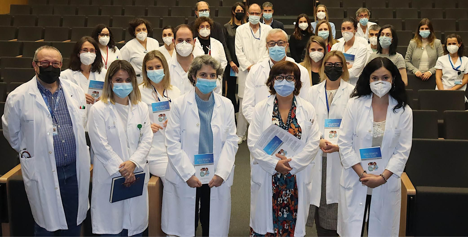 El equipo que participó en la elaboración del manual.