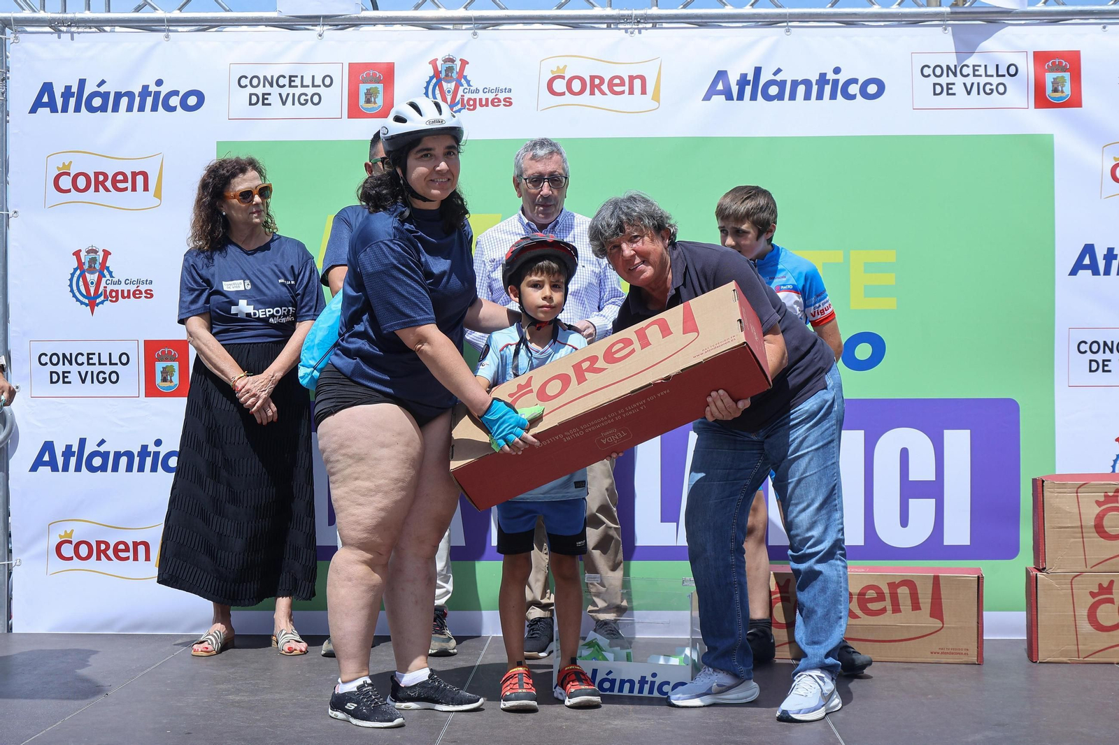 Galería | El ciclismo toma Vigo con la primera edición del Día de la Bici de Atlántico