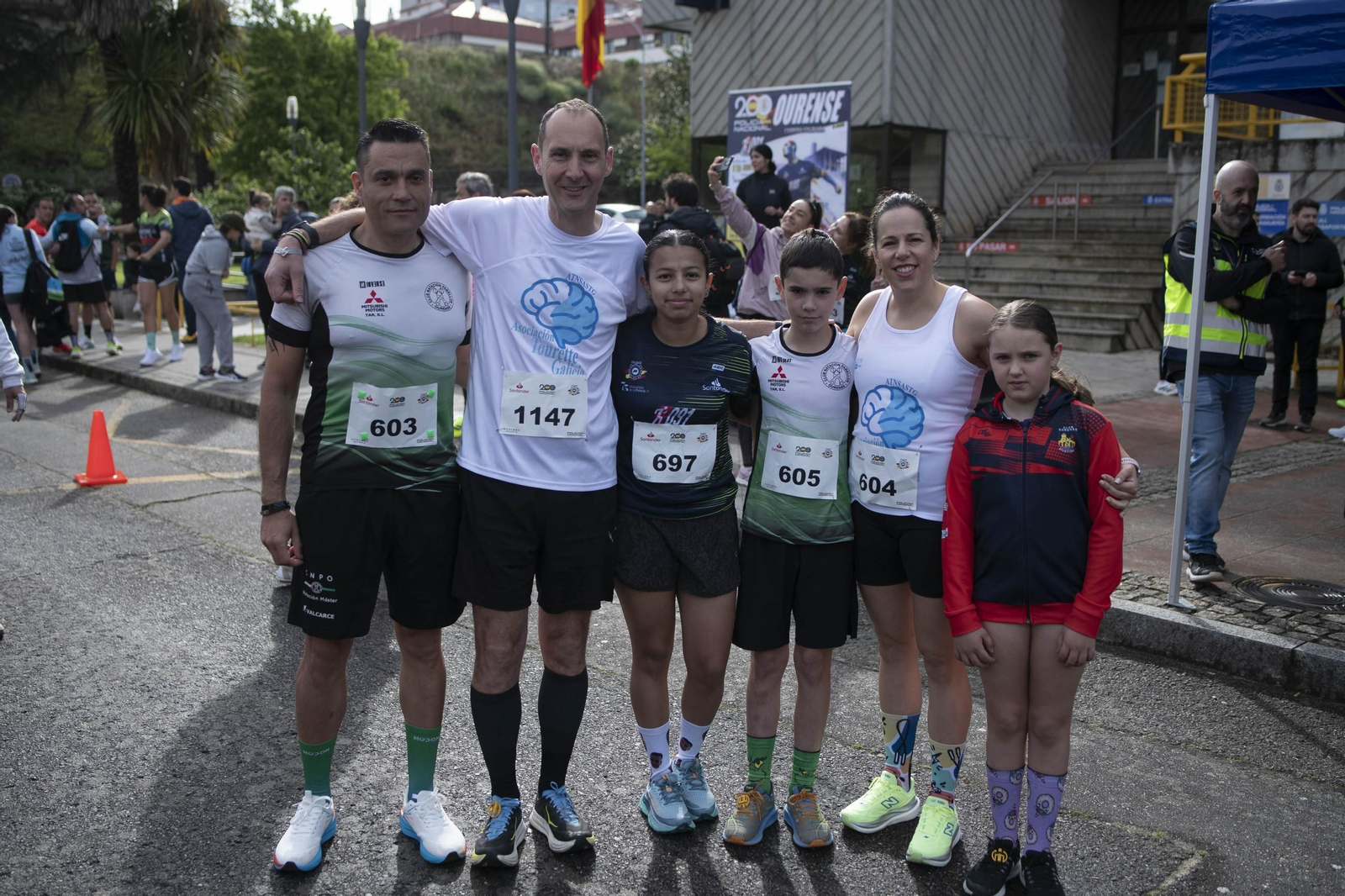 Galería |  Ourense se llena de solidaridad y corredores para la III Carrera Ruta 091 de la Policía Nacional
