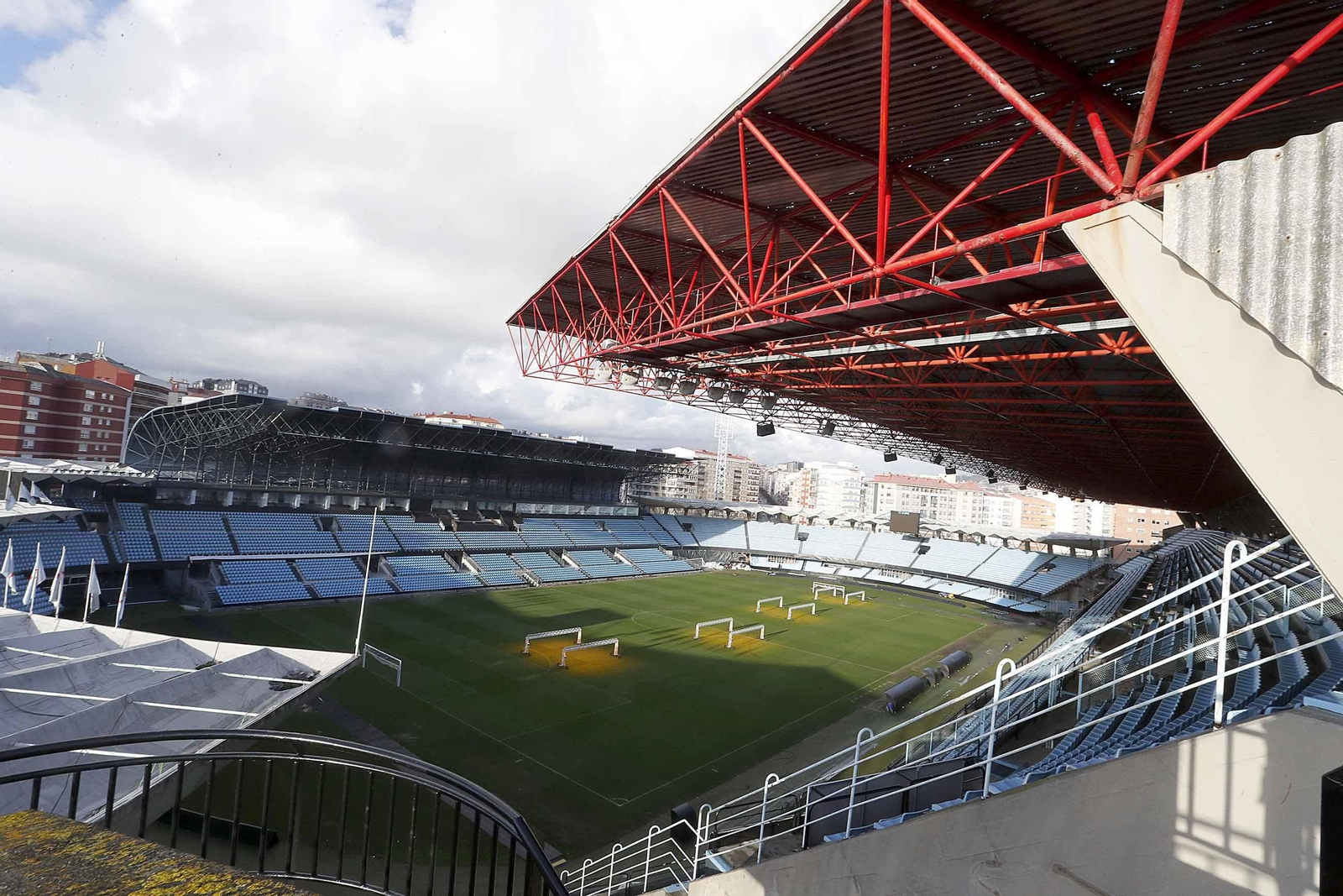 El terreno sobre el que se construyó Río pertenece a Zona Franca.