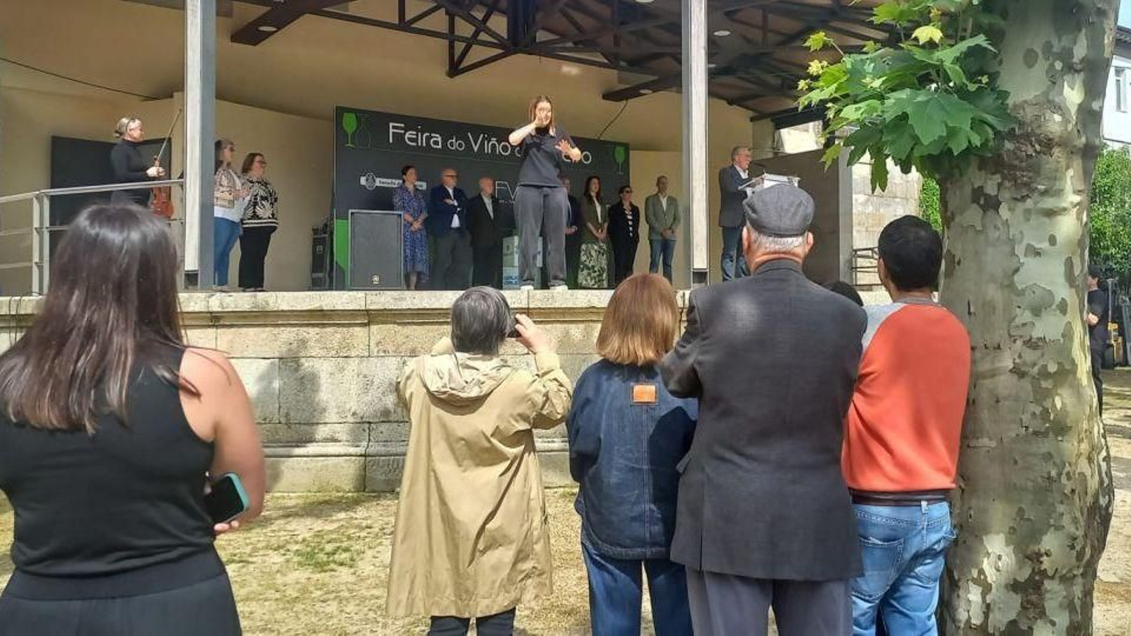 ¿Sabe usted que la Feira do Viño do Ribeiro de este año incluyó a un colectivo hasta ahora desplazado?