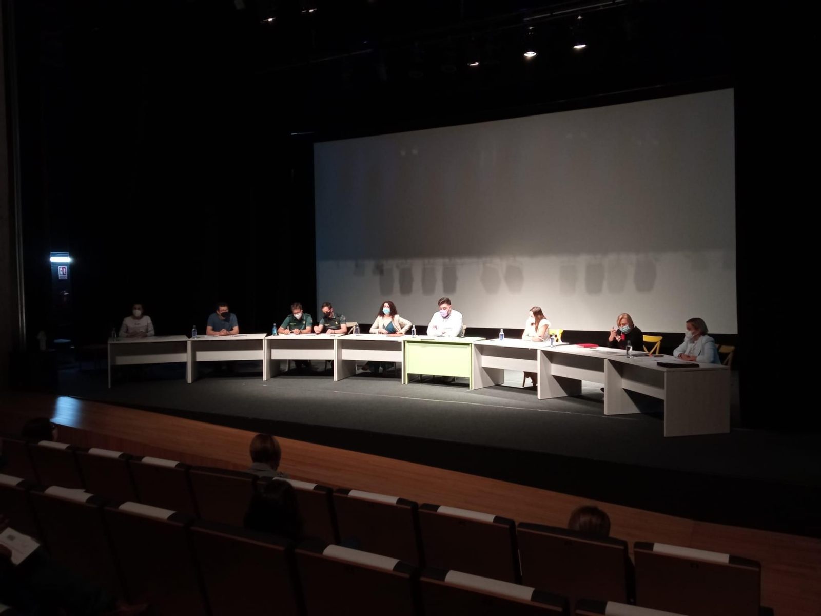 Mesa comarcal de coordinación frente la violencia de género en Monterrei (Concha Caneiro)