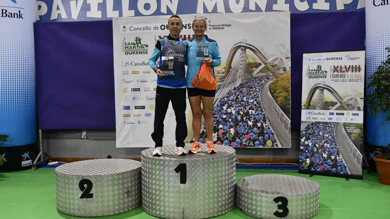 Galería | Ourense disfruta un año más de la Carrera de San Martiño