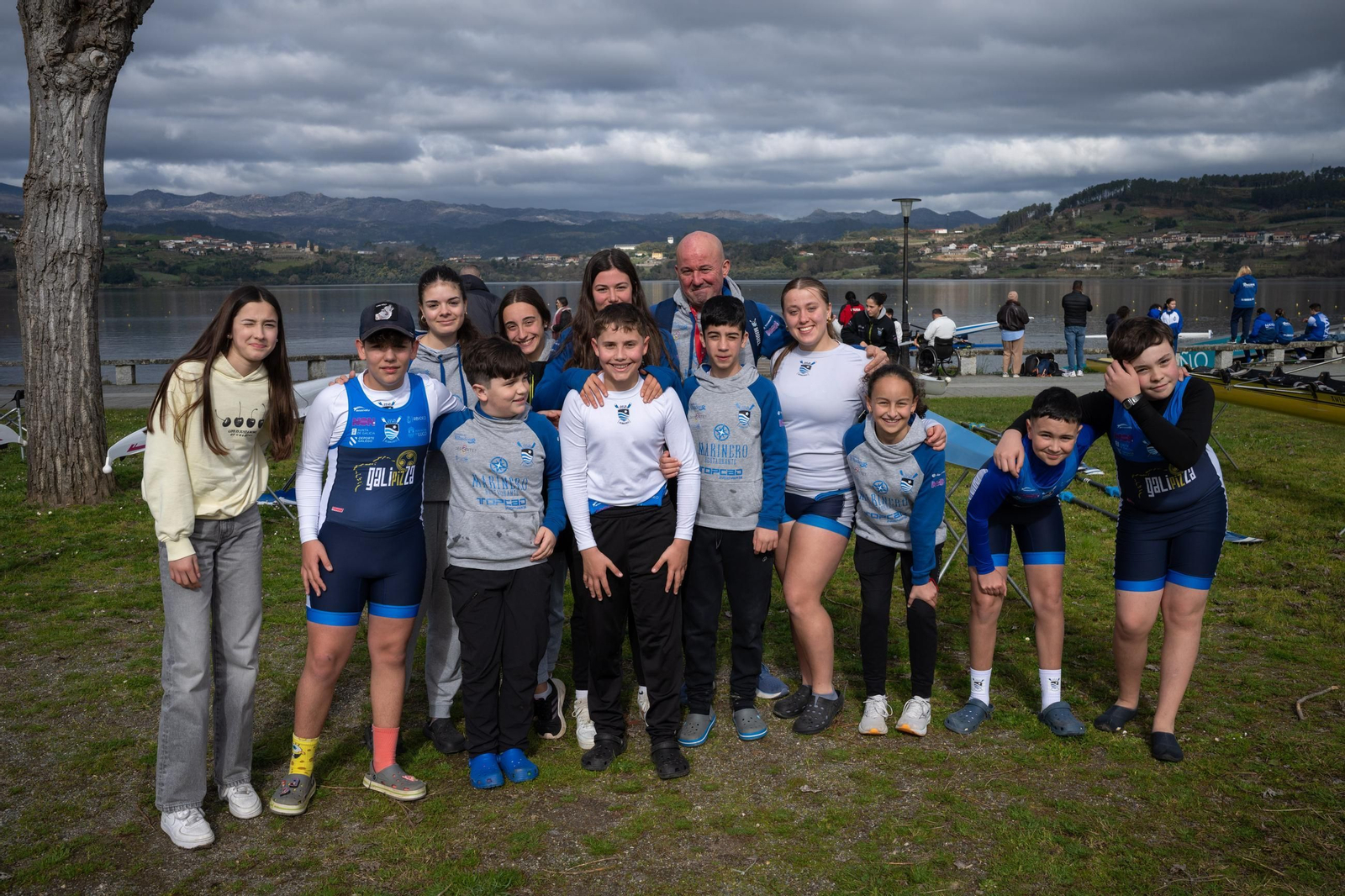 Galería | La Liga Gallega de Remo arranca la temporada en Castrelo de Miño