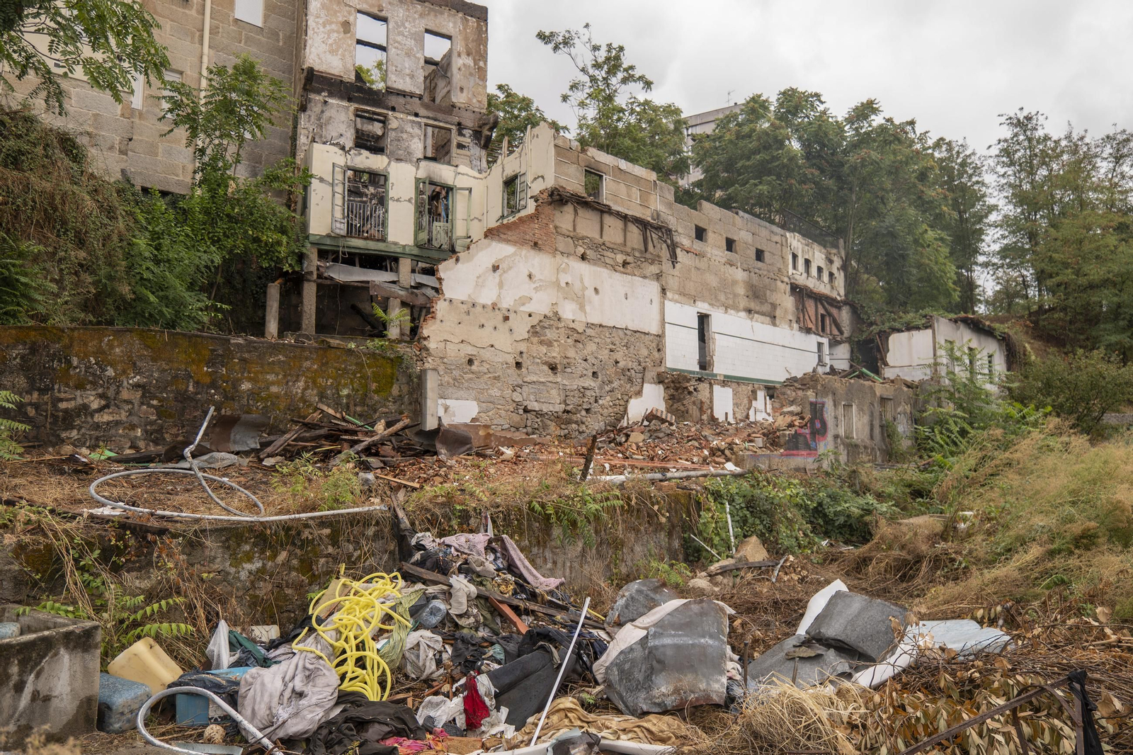 Galería | Fotos de la Casa de Baños que cuestionan la protección del inmueble y sus elementos