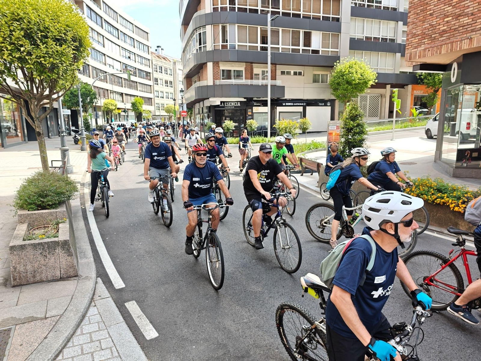Galería | El ciclismo toma Vigo con la primera edición del Día de la Bici de Atlántico
