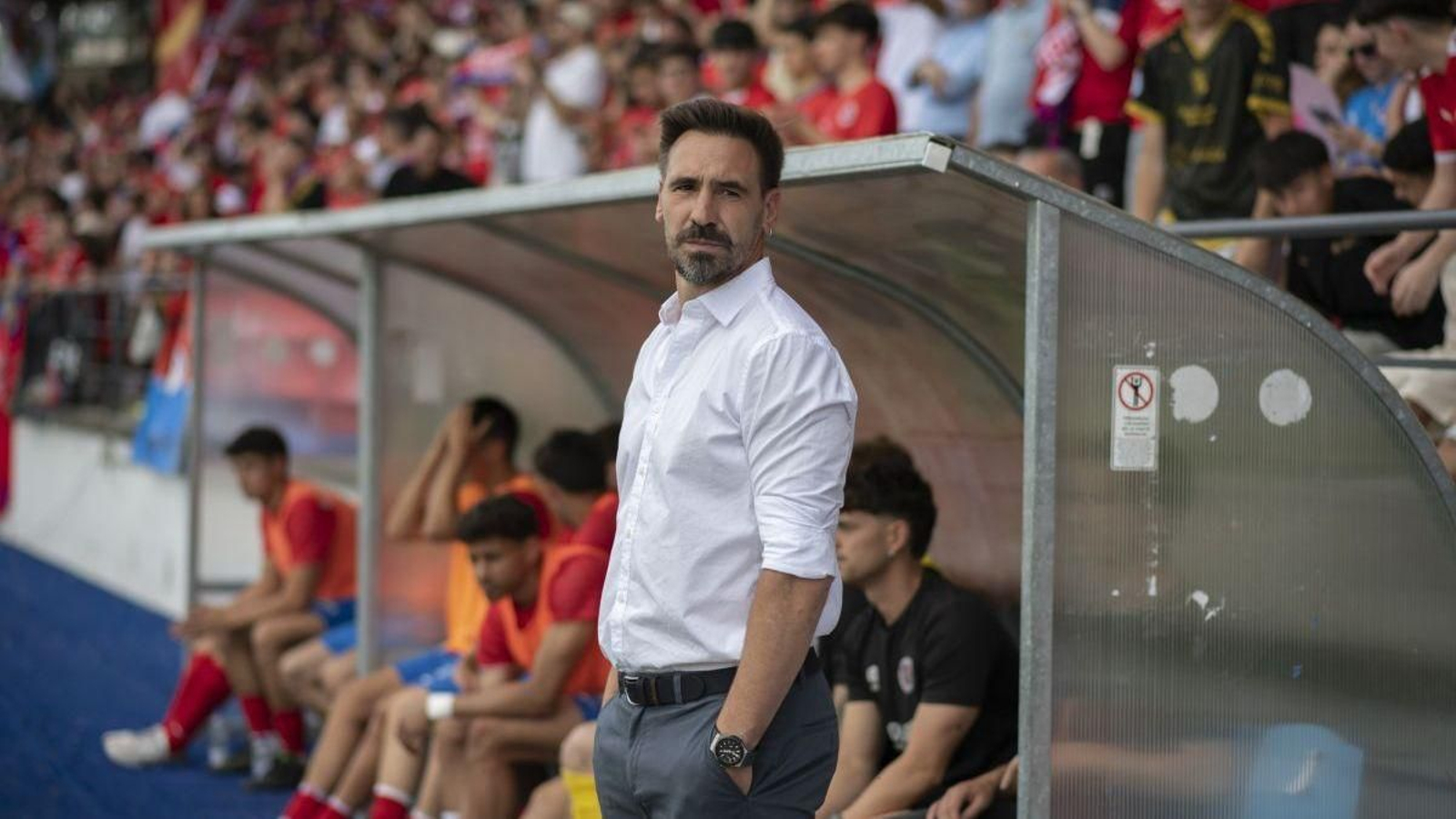 El técnico Borja Fernández, en el partido de la UD Ourense ante el Conquense.