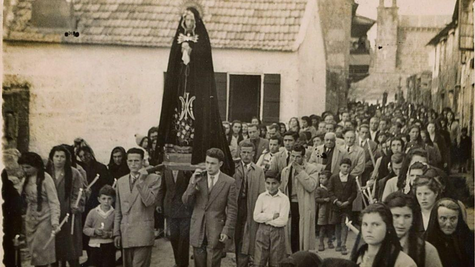 Procesión del Desenclavo en 1960.