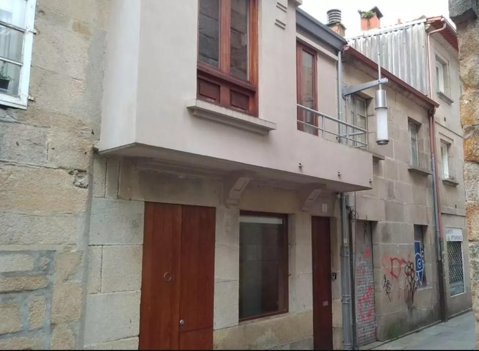 Una de las viviendas de uso turístico situada en la rúa Tetuán, en pleno Centro Histórico.