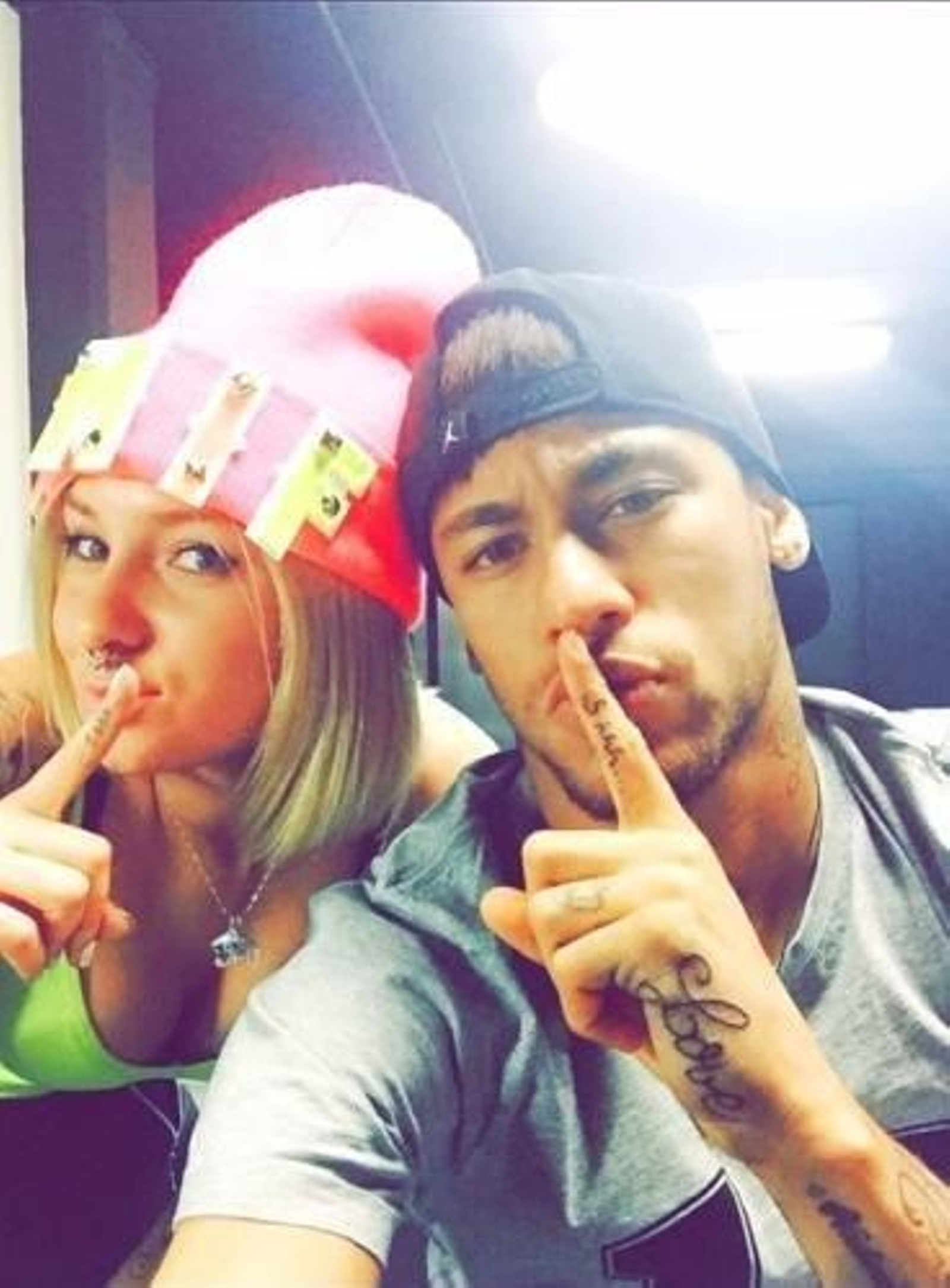 Niki y Neymar.