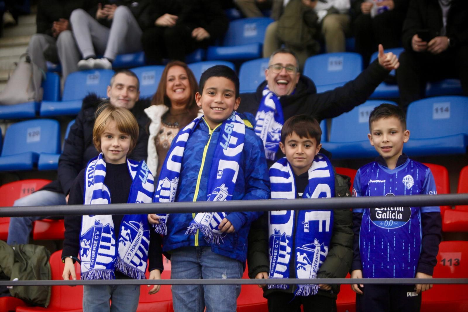 Los aficionados del Ourense CF