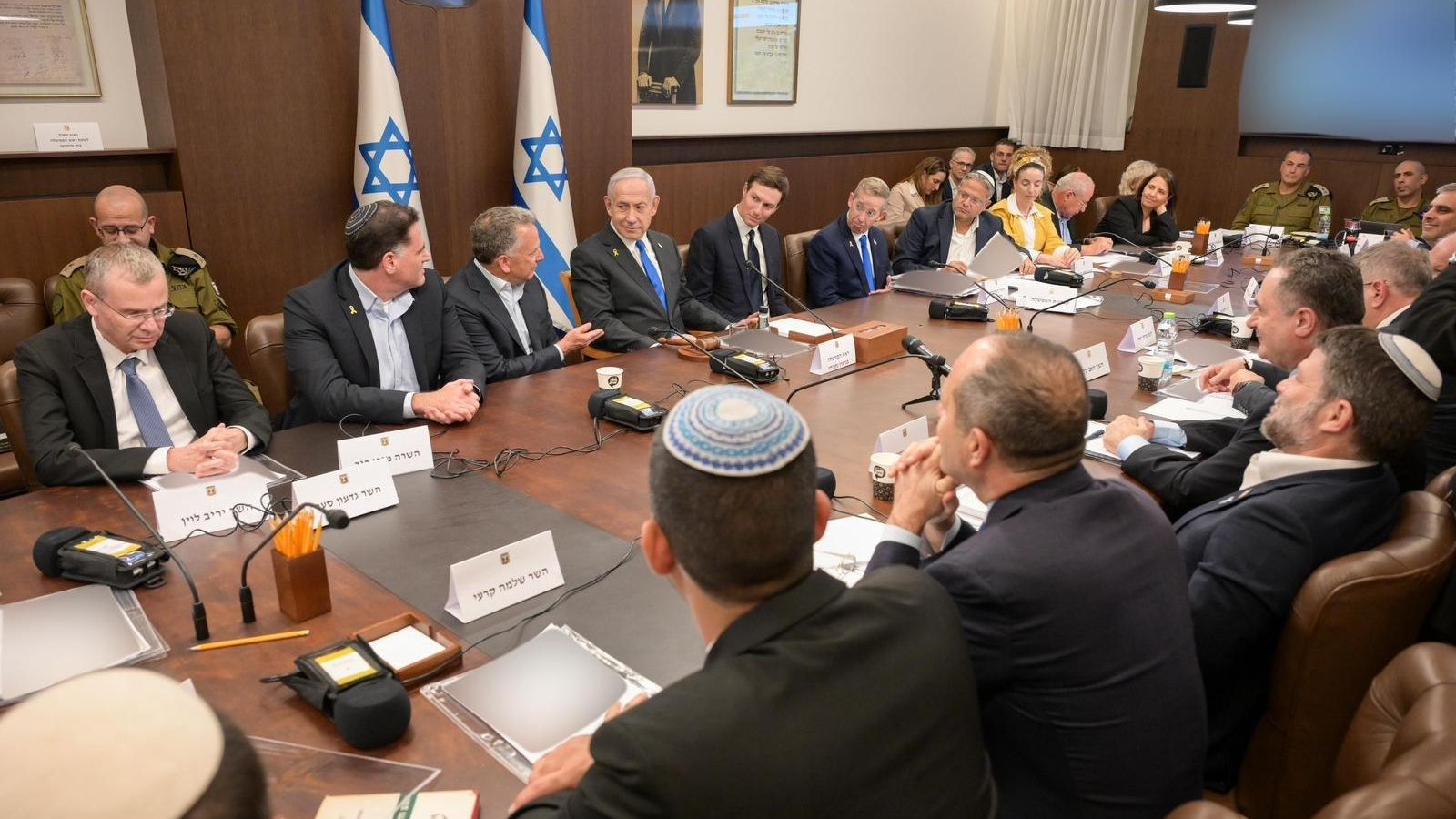 Enviados especiales de Estados Unidos para Oriente Medio en la reunión del gobierno de Israel