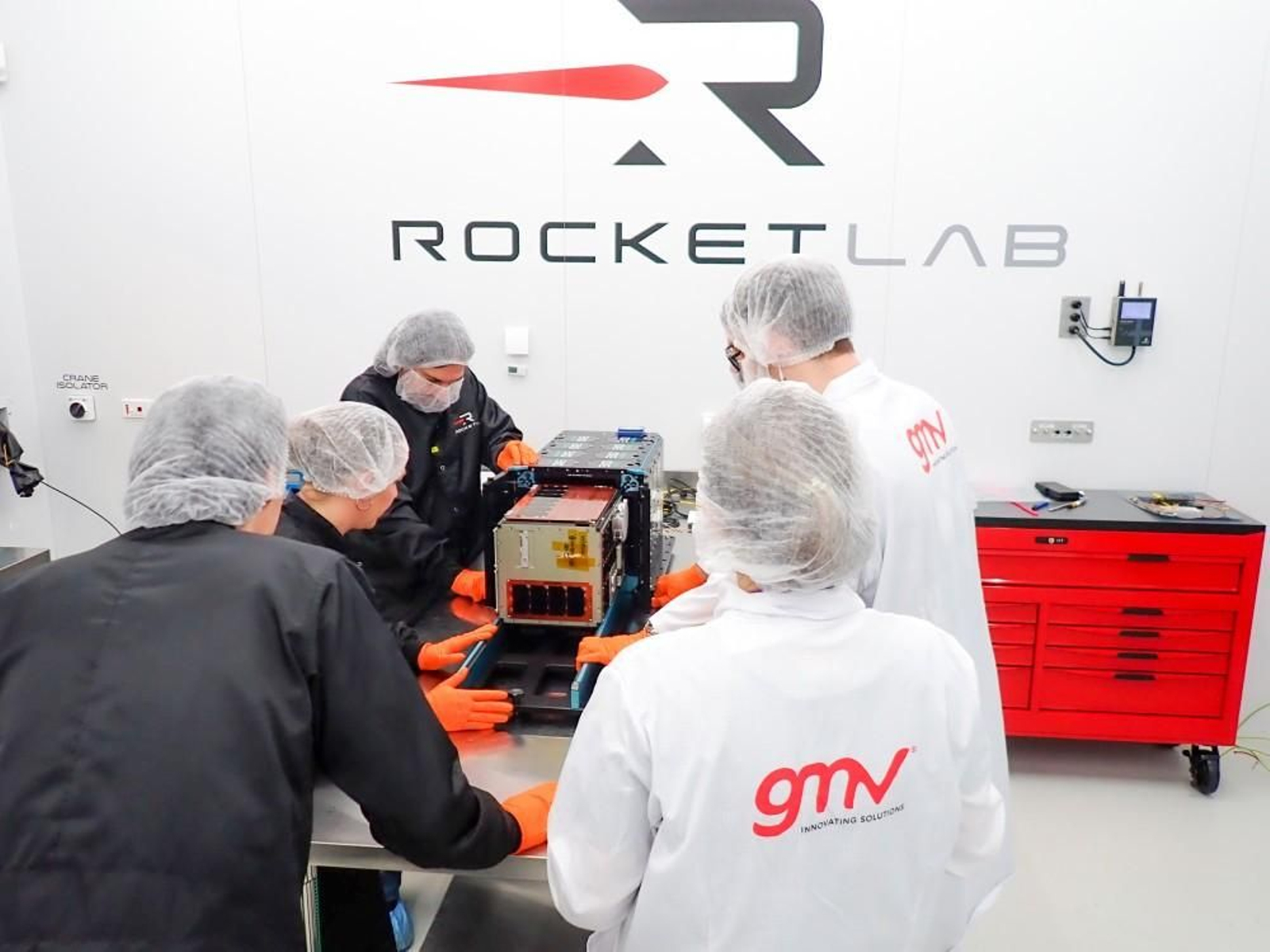 Celeste IOD-1, desarrollado por GMV y la nigranesa Alén Space, ya está en Nueva Zelanda.