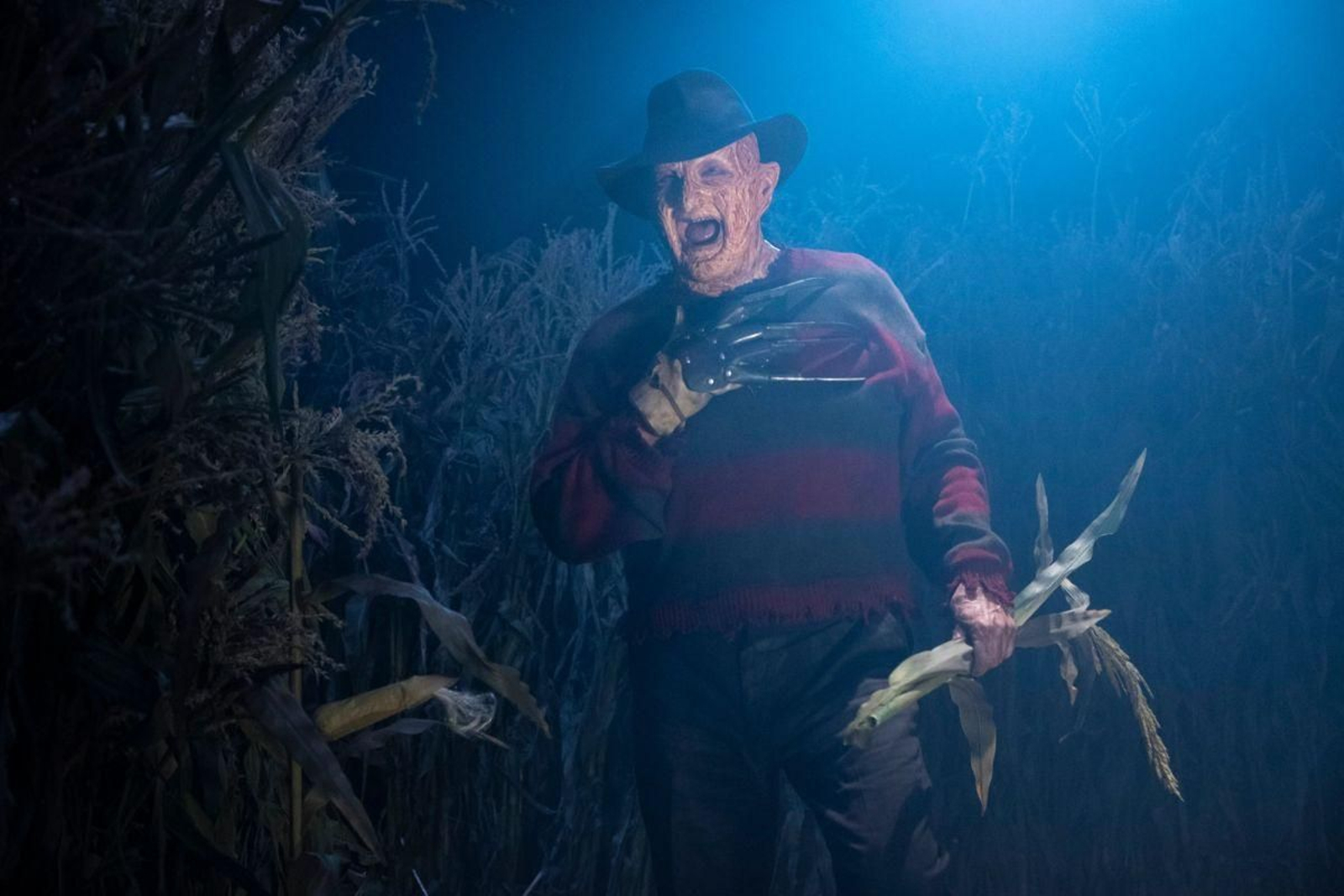 Robert Englund como Freddy Krueger