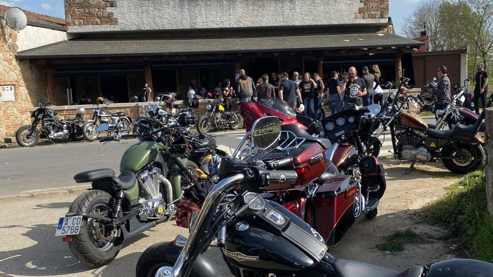 Motos Harley-Davidson en una edición anterior de “La Explosiva”