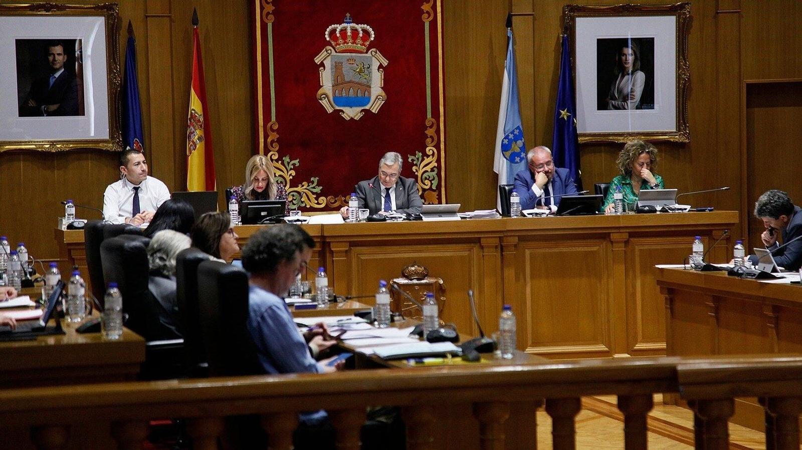 Foto de archivo del pleno de la Diputación de Ourense