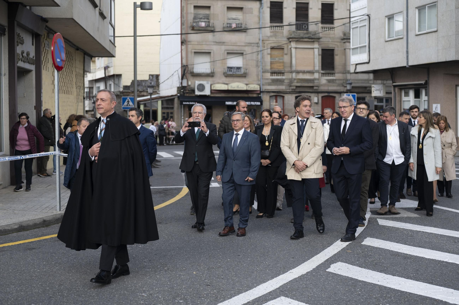 Galería | O Carballiño inicia su año jubilar tras la procesión de la Veracruz