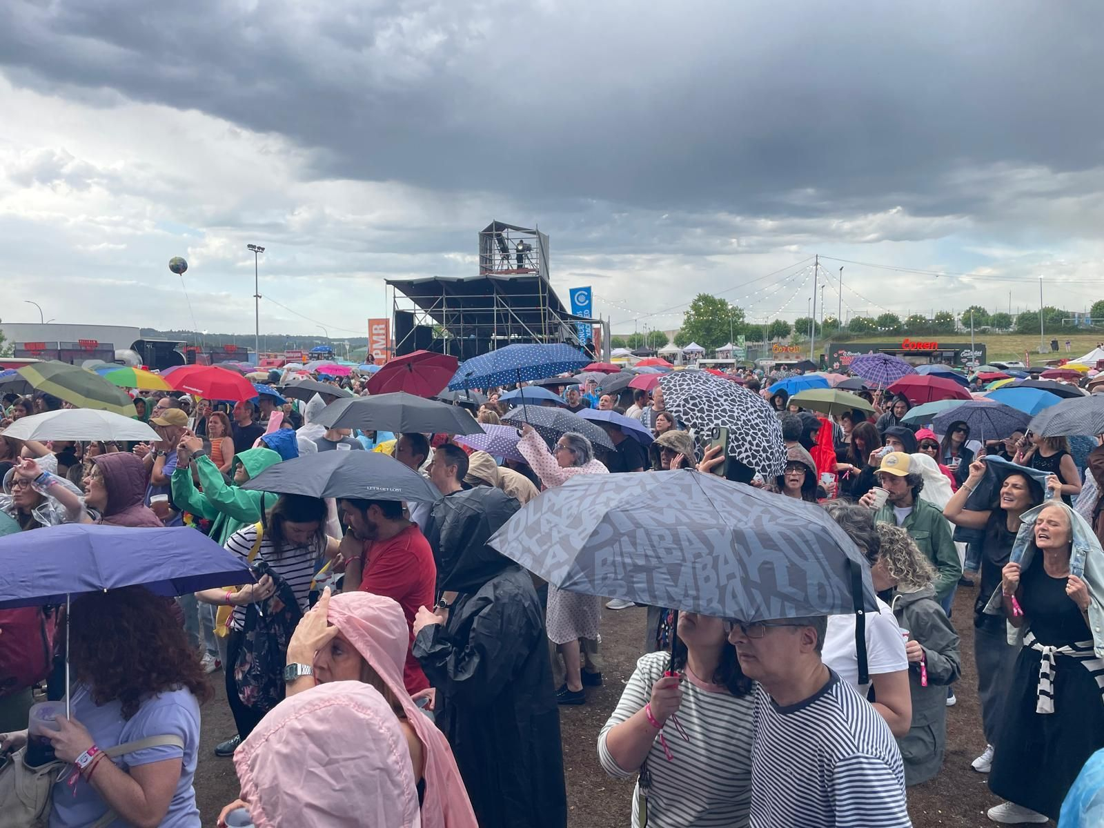 Galería | La lluvia no impide que el Ouren Sound vuelve a vibrar