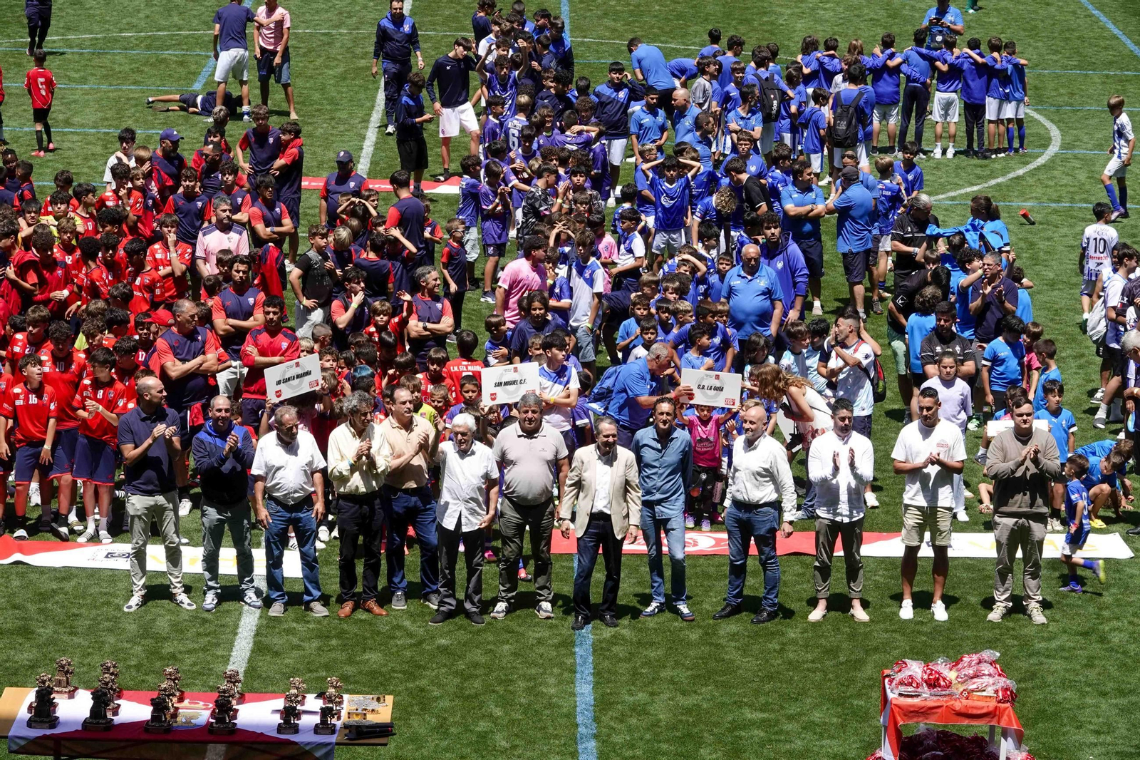 Galería | Balaídos despide la Vigo Cup con el acto de clausura y entrega de medallas