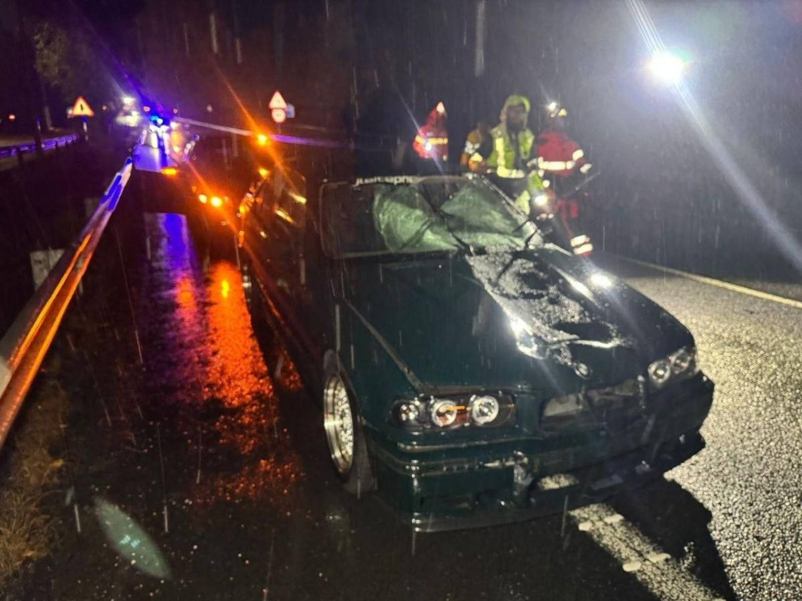 Los hechos ocurrieron a la una de la madrugada a la altura de San Salvador de Budiño, en O Porriño.