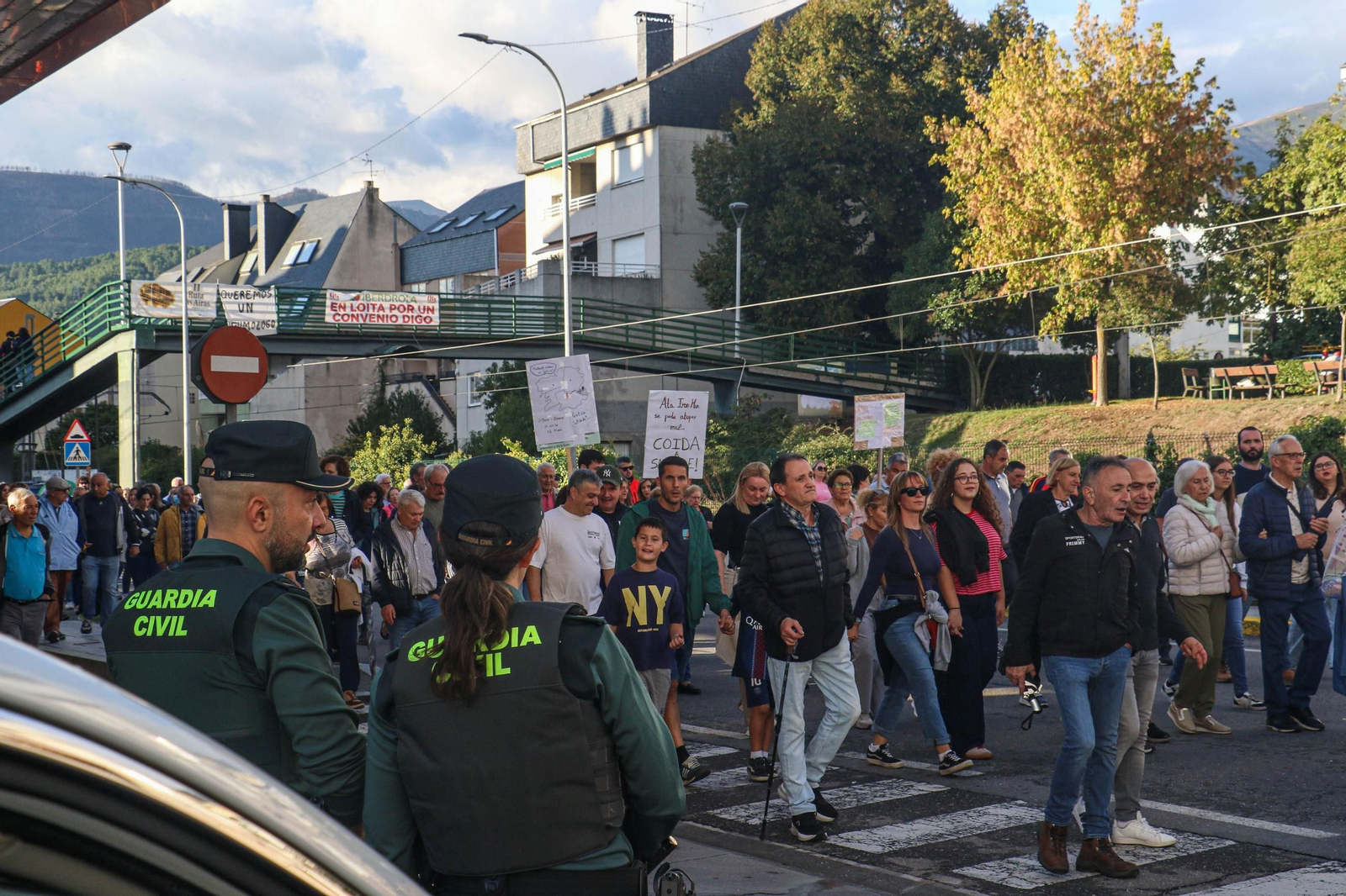 Galería | O Barco salió a la calle para pedir mejoras en sanidad