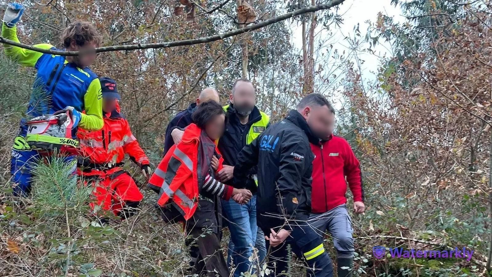 La operación de rescate en Lalín, esta semana, en la que se encontró a la mujer desaparecida.