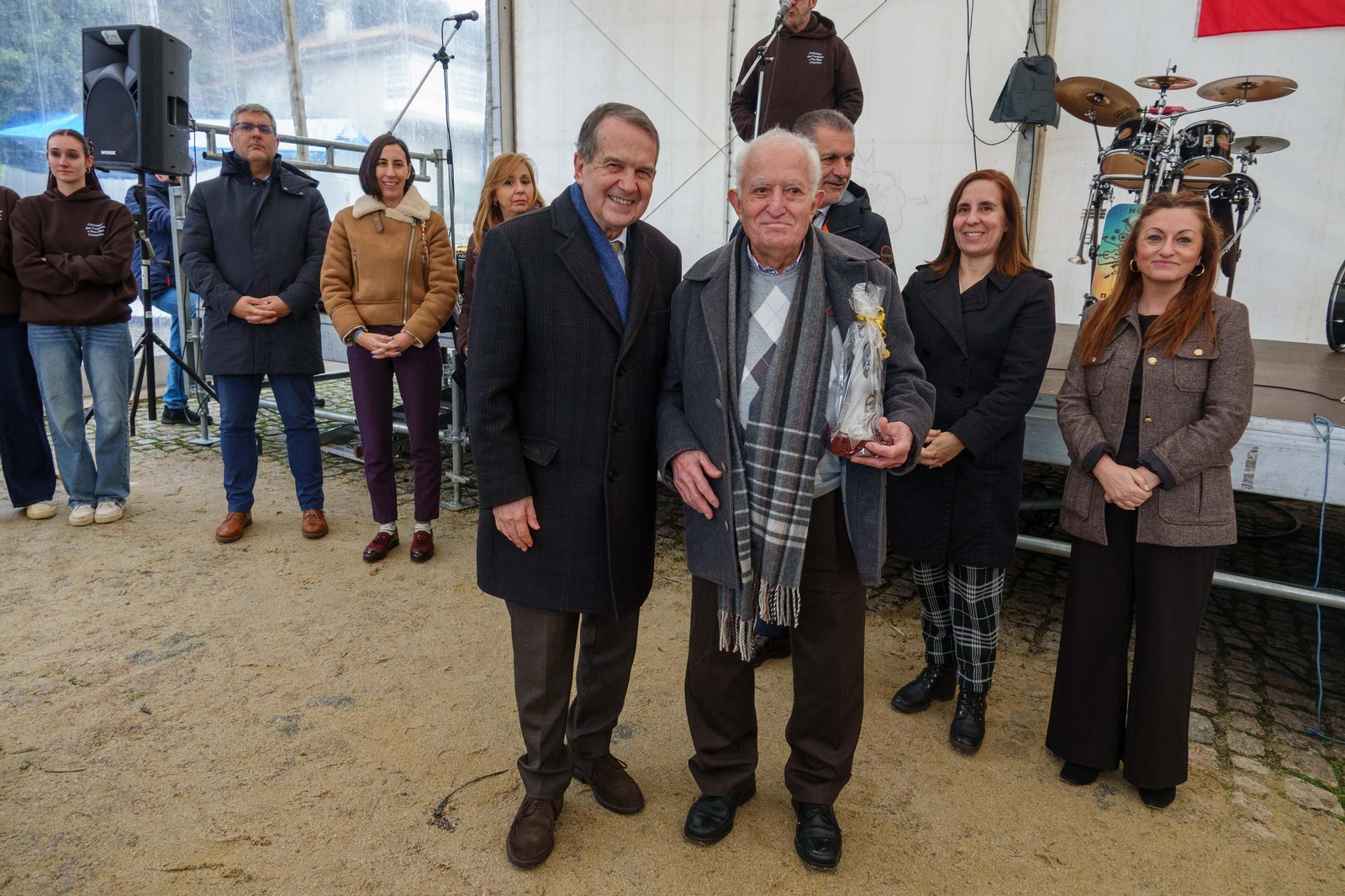 Galería | Vigo celebra As Candelas pese a la lluvia