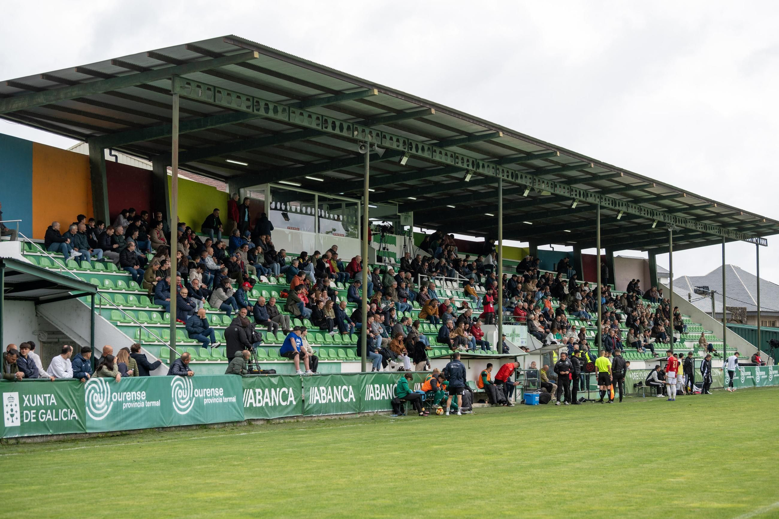 Galería | Jornada de fútbol amarga en Espiñedo