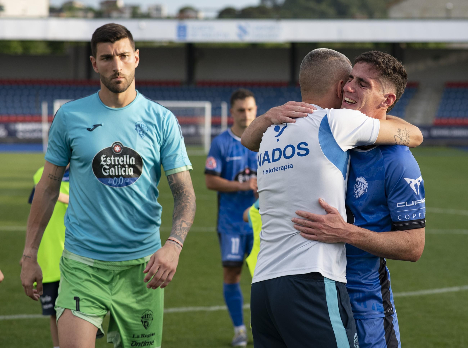Galería | La tristeza invade O Couto con el descenso del Ourense CF