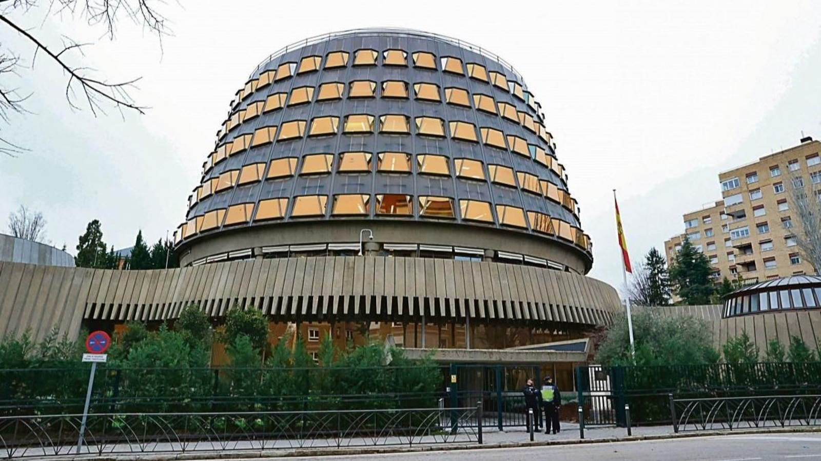 Vista exterior del Tribunal Constitucional, en Madrid.