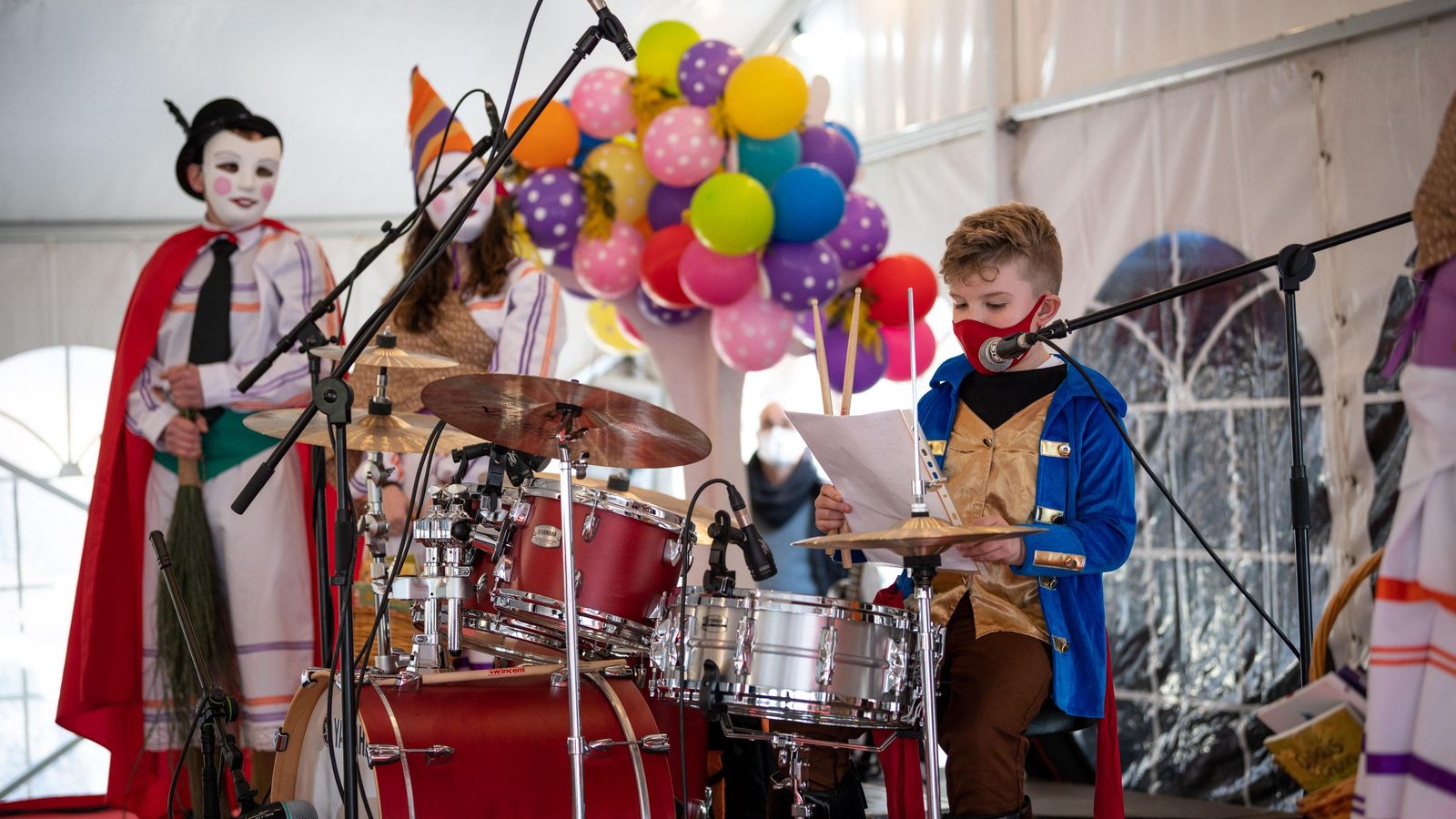 Nizam Iglesias con su batería.(O.P.)