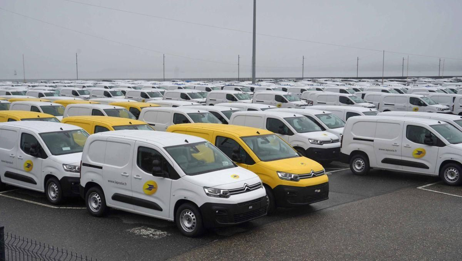 La industria del automóvil sigue en recuperación pero con cifras modestas.