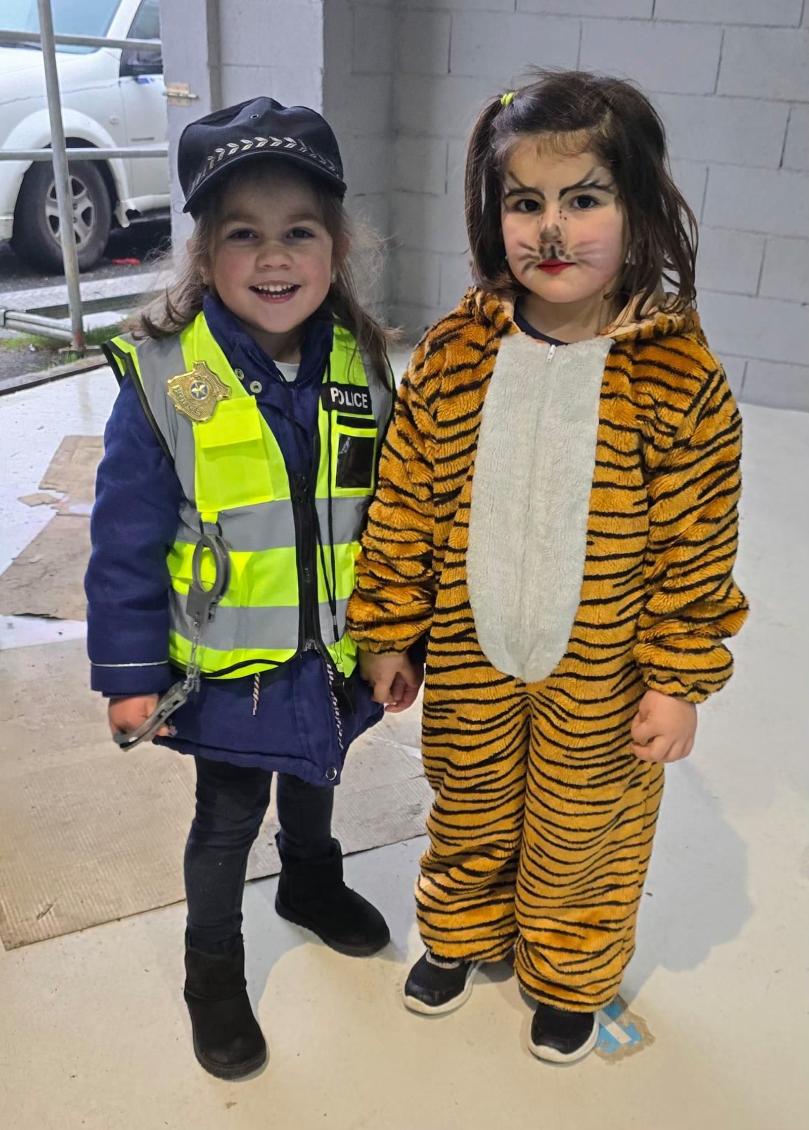 Galería | Castro Caldelas celebra a su Entroido y entrega los premios a los mejores disfraces