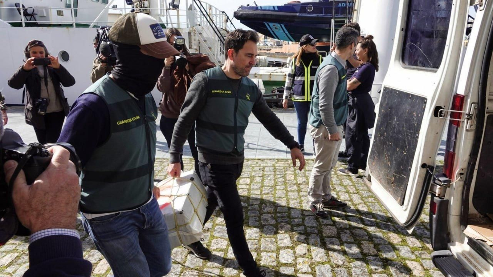 Alijo de droga del 'Petrel'.