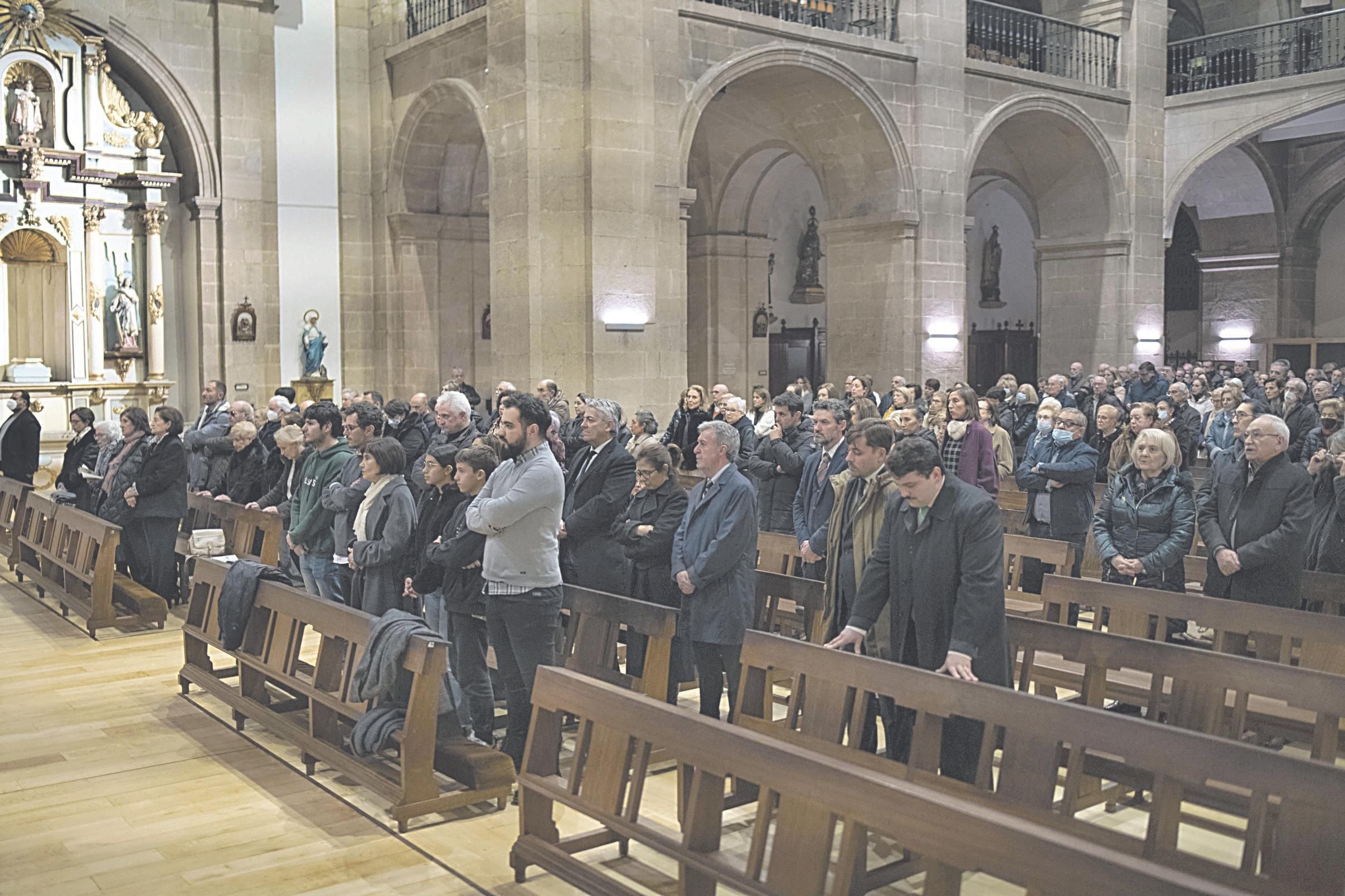 El último adiós a Anguiano
